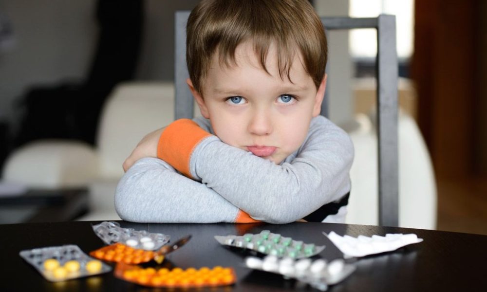 Лекарства от сухого кашля для детей - популярные средства