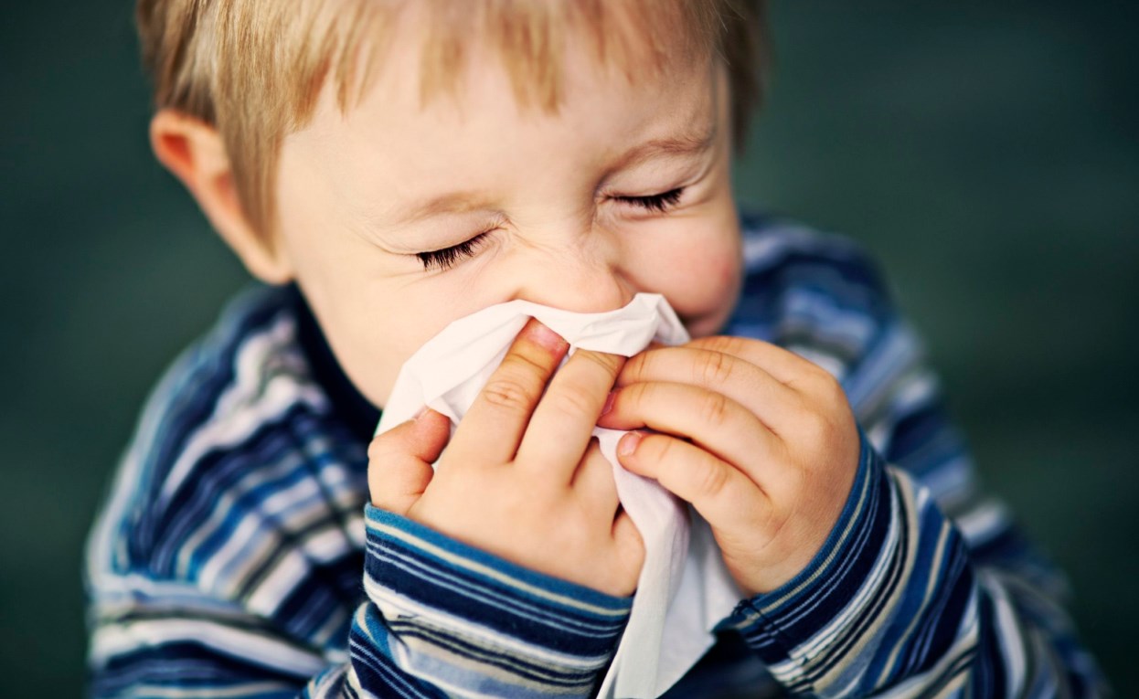Сильный сухой кашель частый у ребенка thumbnail